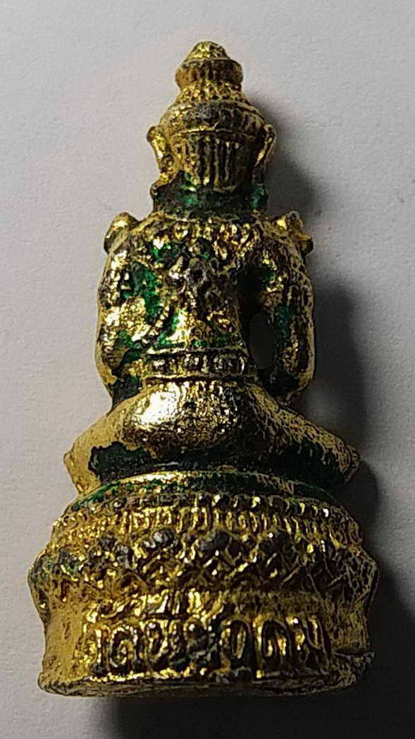 เริ่มที่ 30 บาท รูปหล่อกะไหล่ทองลงยาสีเขียว พระหินลอย วัดพืชอุดม หายากไม่ค่อยพบเห็นกันได้ง่ายๆนะครั