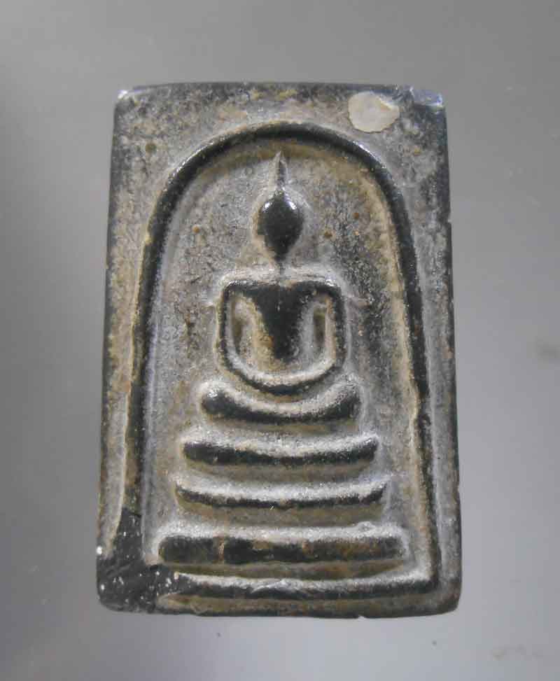 สมเด็จพิมพ์ใหญ่ เนื้อผงใบลาน หลัง พระอุปัชฌาย์วัน หลวงพ่อกวย ปลุกเสก