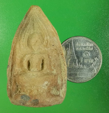 พระซุ้มทอง กรุเจดีย์กลางทุ่ง จ.อยุธยา