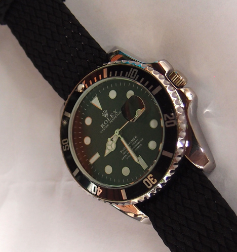 นาฬิกาROLEX SUBMARINER หน้าดำ เลนส์นูน สเกลขอบดำหมุนได้ ของใหม่ 