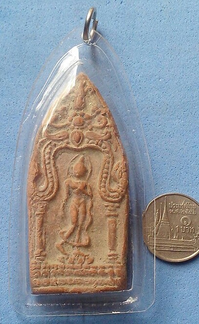 30 บาท พระเนื้อดินเผาเลี่ยมกรอบพลาสติก ไม่ทราบที่