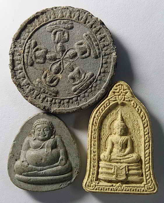 20 บาท พระผงสุดคุ้ม 3 องค์ 20