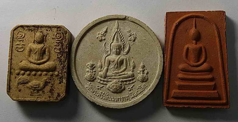 20 บาท 3 องค์ 20 บาทโล๊ะแผง หมดแล้วหมดเลยนะครับ