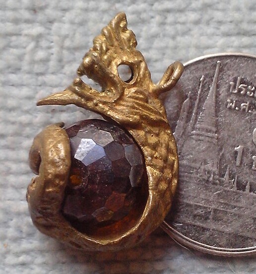 20 บาท นาคพันลูกแก้ว