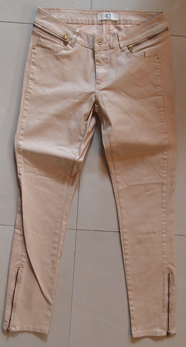 ของผู้หญิง กางเกง ZARA ของแท้ แบรนด์ดัง ตัวนี้ made in Turkey ทรงลำลอง ยังใหม่ๆเลย