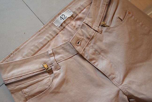 ของผู้หญิง กางเกง ZARA ของแท้ แบรนด์ดัง ตัวนี้ made in Turkey ทรงลำลอง ยังใหม่ๆเลย