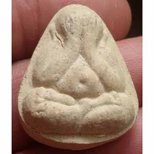 พระปิดตา ถาวรเถร ๙๓ ไม่ทราบที่ครับ