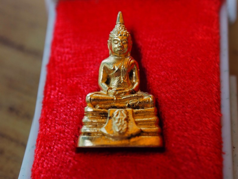 กริ่งหลวงพ่อโสธร ปี41กะหลั่ยทอง สวยกล่องเดิมครับ