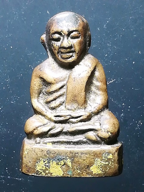 รูปหล่อหลวงพ่อเงิน วัดโพธิ์ประทับช้าง ปี 2515