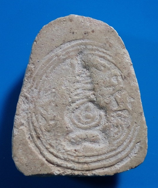 พระปิดตา ฐานบัวหลังยันต์