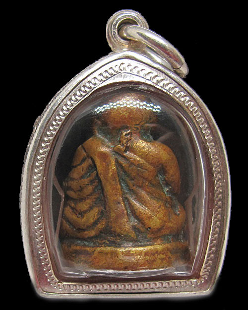 หลวงพ่อเงิน วัดห้วยเขน จ.พิจิตร "พิมพ์ใหญ่ A แขนบั้ง" นิยมสุดครับ