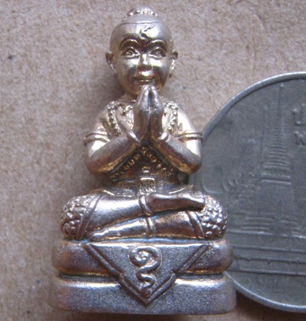 กุมารทองจินดามณี รุ่น1 หลวงพ่อรัตน์ วัดป่าหวาย ระยอง อัลปาก้าก้นอุดผงพรายผสมสีผึ้ง หมายเลข836+กล่อง