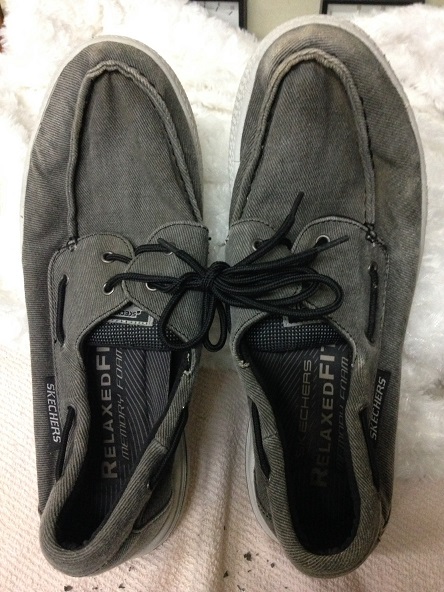รองเท้า skechers เบอร์ 46 ยาว 30 cm ราคาพร้อมจัดส่งครับ