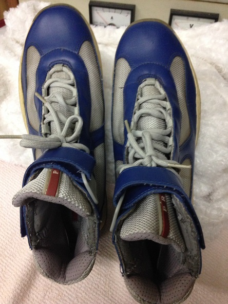 รองเท้า Prada เบอร์ 48 ยาว 30 cm ราคาพร้อมจัดส่งครับ