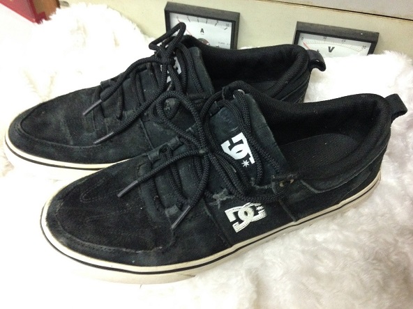 รองเท้า DC เบอร์ 42 ยาว 27 cm ราคาพร้อมจัดส่งครับ