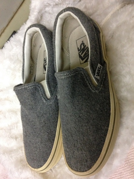 รองเท้า VAN slip on เบอร์ 37 ยาว 23 cm ราคาพร้อมจัดส่งครับ