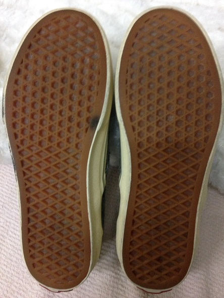 รองเท้า VAN slip on เบอร์ 37 ยาว 23 cm ราคาพร้อมจัดส่งครับ