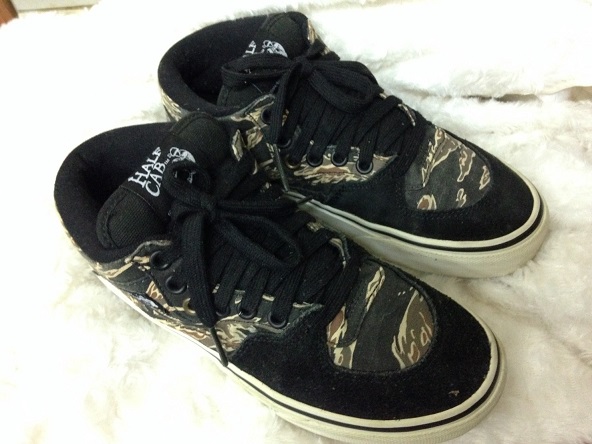รองเท้า VAN half cab เบอร์ 38 ยาว 24 cm ราคาพร้อมจัดส่งครับ