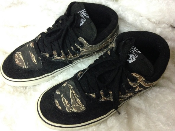 รองเท้า VAN half cab เบอร์ 38 ยาว 24 cm ราคาพร้อมจัดส่งครับ