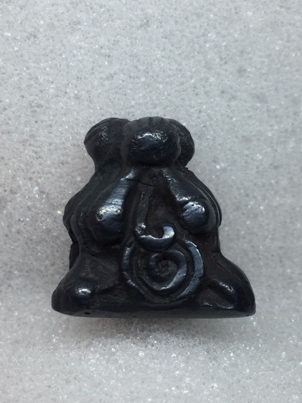 พระปิดตา สามเกลอ เนื้อเมฆพัตร 