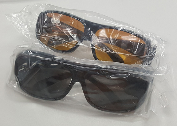 HD Vision (ซื้อ 1 แถม! 1) แว่นกันแดด แว่นสวมทับแว่นตา แว่นตาขับรถ กลางวันกันแดด กลางคืนเพิ่มความชัด