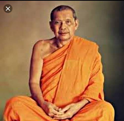 เคาะแรกแดงที่หลืออยู่ที่พี่พี่แหนบหลวงพ่ฤาษีลิงดำแบบพัดยศหลังยันต์เกราะเพชรเลี่ยมกันน้ำพร้อมบูชาสวยม