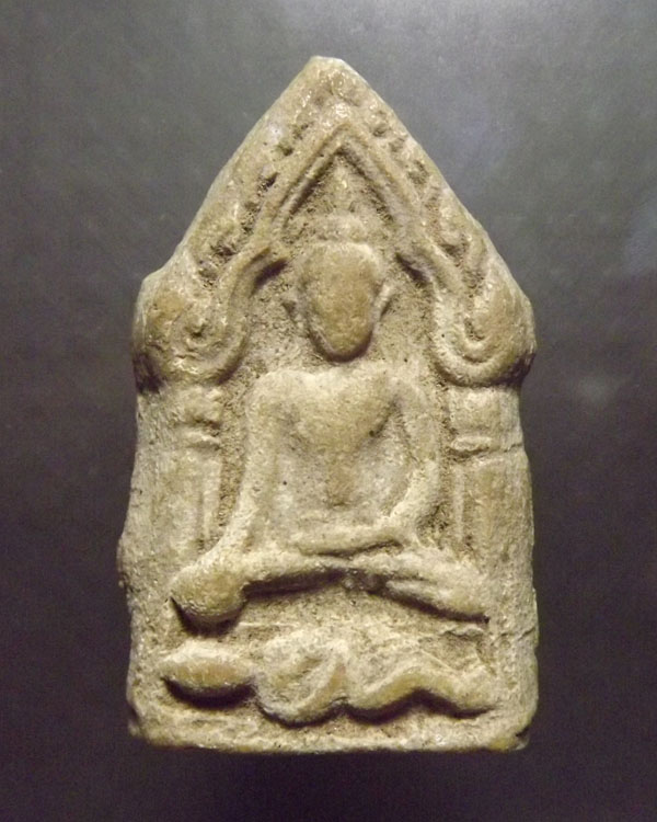 พระขุนแผนหลายกุมาร หลวงพ่อกวย เนื้อผงน้ำมัน *หายาก