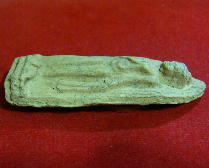 พระร่วงยืนพิมพ์ประทานพร เนื้อดิน กรุสุโขทัย