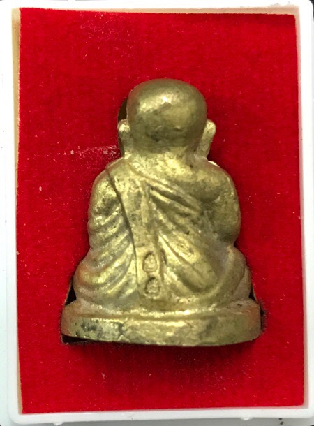 หลวงพ่อเงินชินบัญชร รุ่น "มงคลจักรวาล"เนื้อสัมฤทธิ์ทองผสมชนวนชิญบัญชรตอก2โค้ต