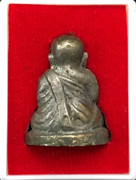 หลวงพ่อเงินชินบัญชร รุ่น "มงคลจักรวาล"เนื้อสัมฤทธิ์ทองผสมชนวนชิญบัญชร