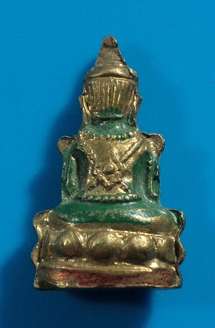รูปเหมือนปั๊มพระแก้วมรกต วัดท่าแพ นครศรีธรรมราช ปี2504 พิมพ์เล็ก