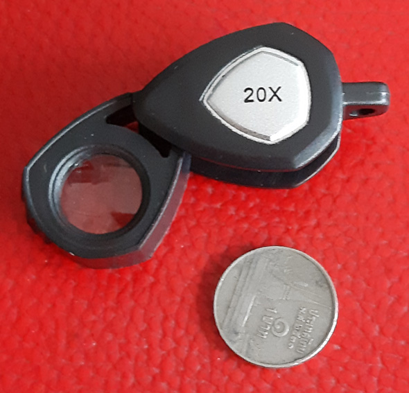 กล้องส่องพระทรงหยดน้ำ รุ่น MG55368 20X15 MM. "ส่องเจาะ" สดใส ส่องสบายตา 