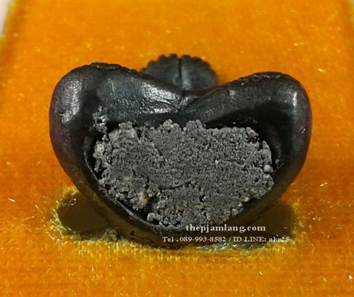 พระปิดตามหาสิทธิโชค หลวงปู่แก้ว ธมฺมาราโม วัดสะพานไม้แก่น สงขลา เนื้อเหล็กน้ำพี้ ปี 2562