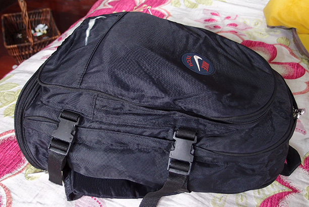 เป้ NIKE ของแท้ สีดำ NIKE TECH / เป็นเป้ backpack ที่ยอดเยี่ยมรุ่นนึงของ nike