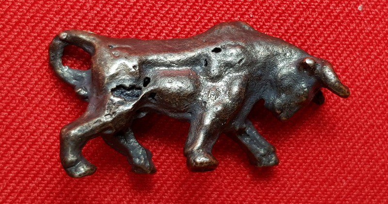 วัวธนู วัดโขงขาว  หลวงพ่อฤาษีลิงดำอธิษฐานจิต เคาะเดียว