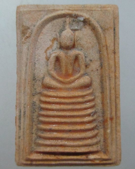 พระผงวัดเกาะลอย จ.ระยอง ปี 2514 หลวงปู่ทิม วัดละหารไร่ ร่วมปลุกเสก