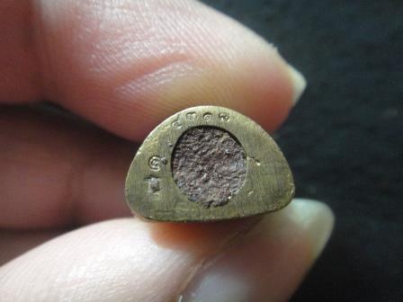 สังกัจจายน์รับทรัพย์ แบบมีฐานเนื้อสัมฤทธิ์ เลข 4318 กล่องเดิม หลวงพ่อสาคร วัดหนองกรับ