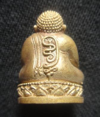 สังกัจจายน์รับทรัพย์ แบบมีฐานเนื้อสัมฤทธิ์ เลข 1108 กล่องเดิม หลวงพ่อสาคร วัดหนองกรับ