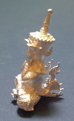 พระปิดตา ทรงเทริดมโนราห์ รุ่น พุทธาคมแดนใต้ มงคลมหาเศรษฐี 25 มค.2558 ศาลหลักเมือง จังหวัดกระบี่