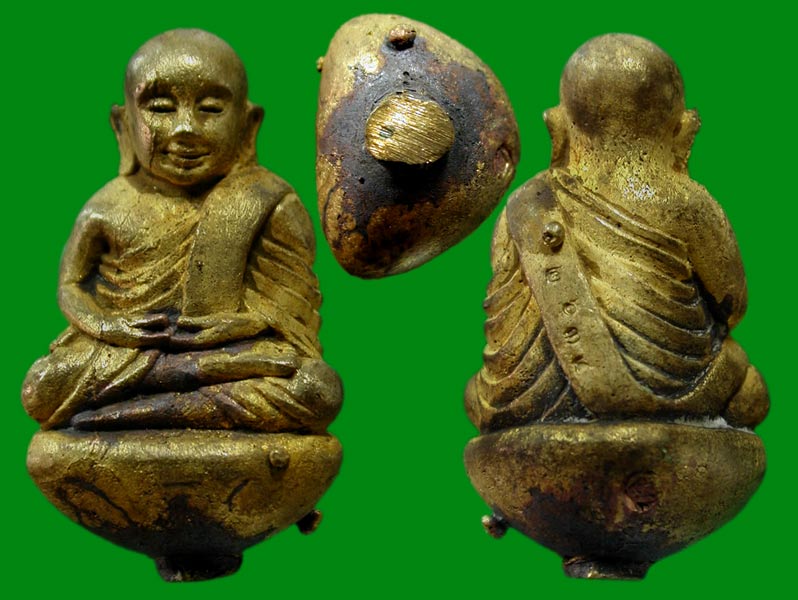 1 ชุด 3 องค์ รูปหล่อหลวงพ่อเงิน ก้นถ้วย เบ้าทุบ เทในพิธี(นำฤกษ์) วัดบางคลาน ปี57.....เคาะแรก   