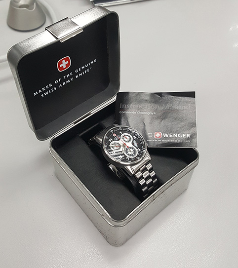 นาฬิกา WENGER ของแท้ โครโนกราฟ TACHYMETER จับเวลา swiss made ครับเรือนนี้ เป็นแบรนด์มีดพับชื่อดัง