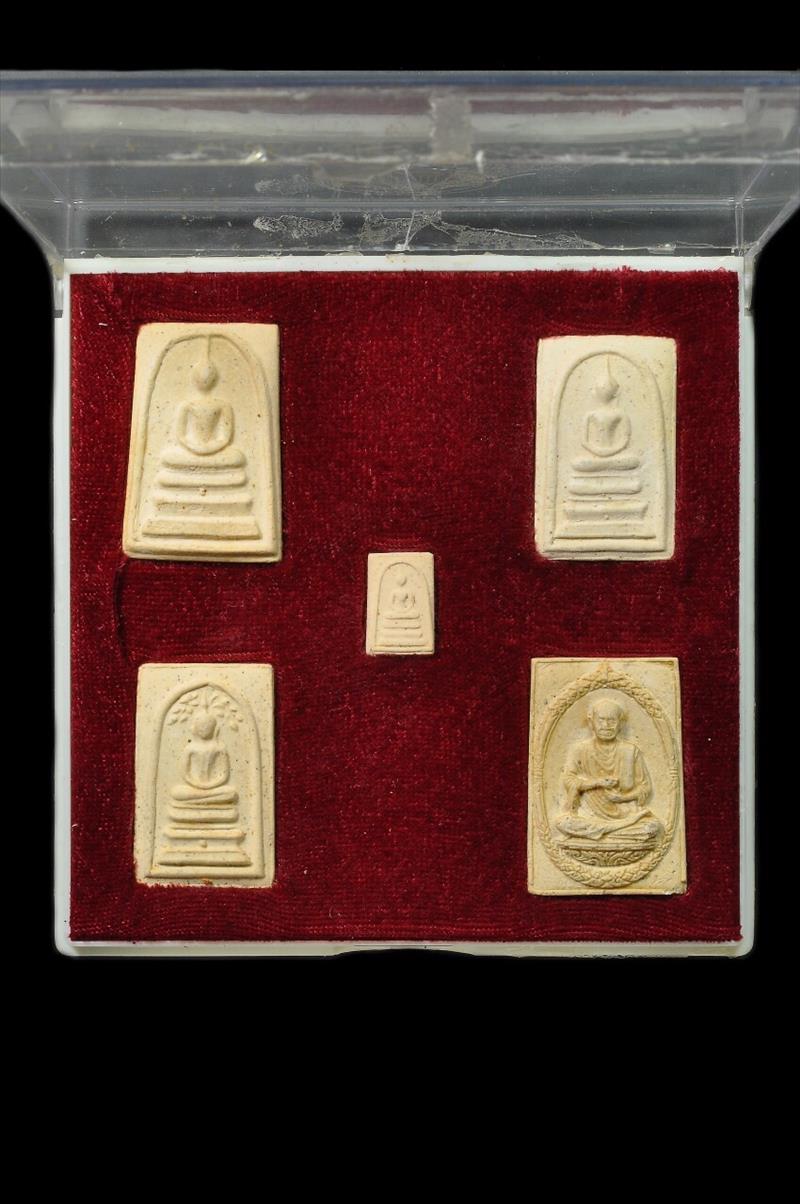 สมเด็จวัดระฆัง118ปี ชุด5องค์กรรมการ พิมพ์ใหญ่เป็นพิมพ์ยืดนิยมสุด กล่องแต๊ก เดิมๆ