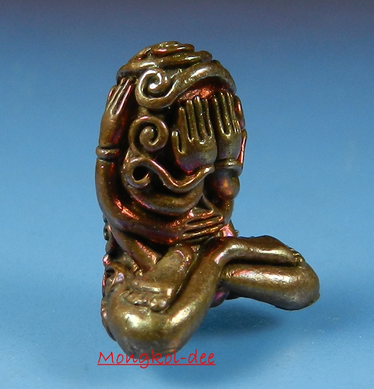 พระปิดตาอุตตโม หลวงพ่อฟู วัดบางสมัคร จ.ฉะเชิงเทรา เนื้อทองแดงกายสิทธิ์ เลขสวย 2101