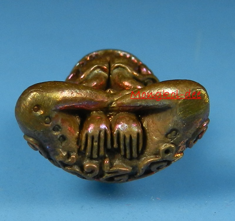 พระปิดตาอุตตโม หลวงพ่อฟู วัดบางสมัคร จ.ฉะเชิงเทรา เนื้อทองแดงกายสิทธิ์ เลขสวย 2101