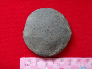 งบน้ำอ้อย กรุเตาเหล็ก