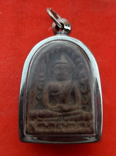 เริ่ม 10 บาท กับ พระเนื้อดิน   ..Q145