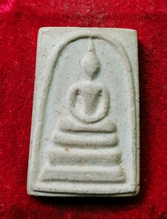 100ปีซุ้มติ่งครับ