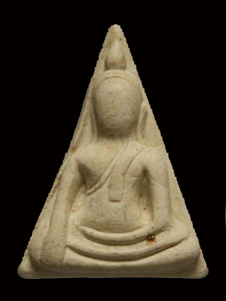 "เคาะเดียว" พระนางพญา หลวงปู่แผ้ว ปวโร วัดรางหมัน นครปฐม หลังรูปเหมือน