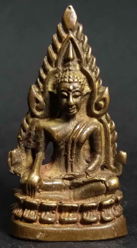 40 บาท รูปหล่อพระพุทธชินราช วัดพระศรีรัตนมหาธาตุ จังหวัดพิษณุโลก ไม่ทราบปีที่สร้าง