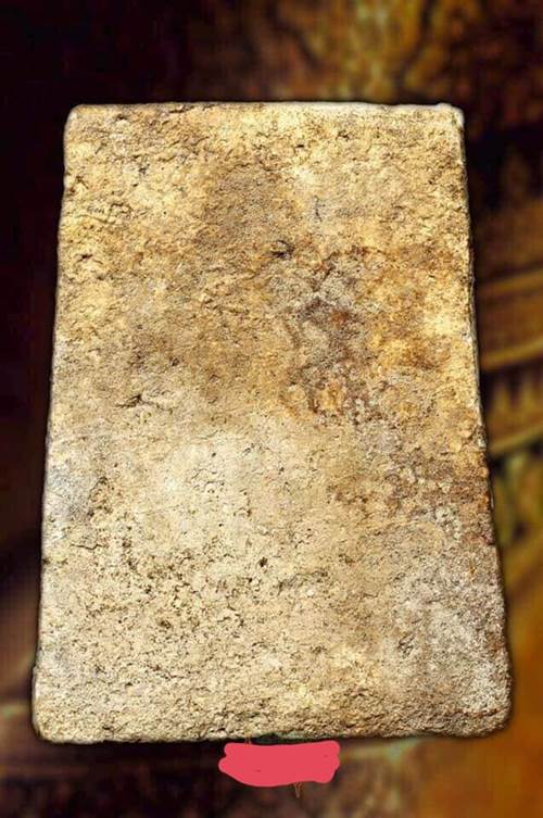 สมเด็จหลวงปู่หิน วัดระฆัง พิมพ์เจดีย์ทะลุซุ้ม สวยแชมป์ครับ